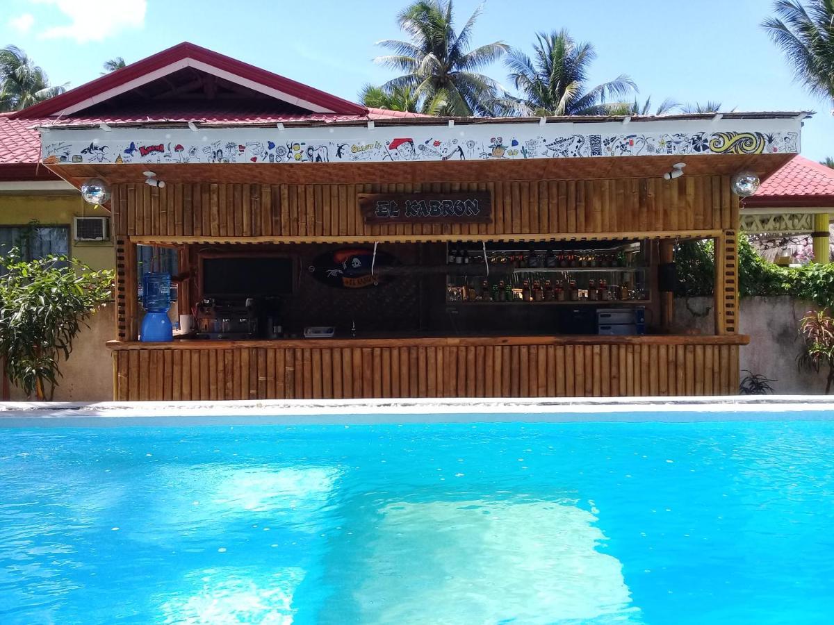 Apo Diver Beach Resort San Juan  Luaran gambar