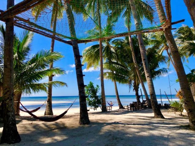 Apo Diver Beach Resort San Juan  Luaran gambar