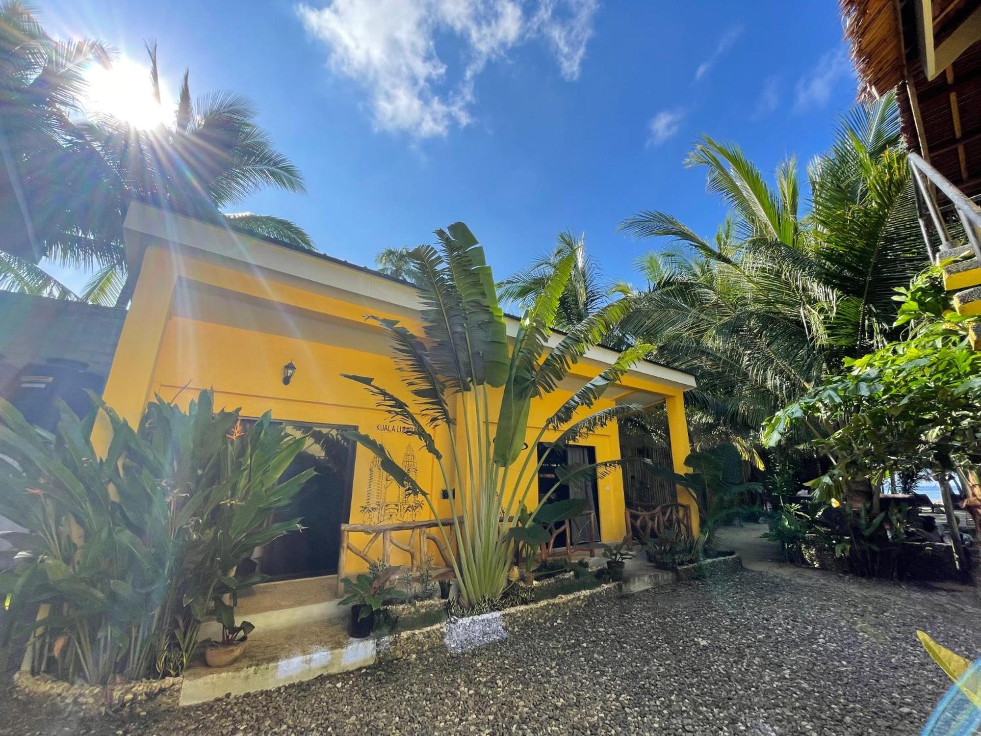 Apo Diver Beach Resort San Juan  Luaran gambar
