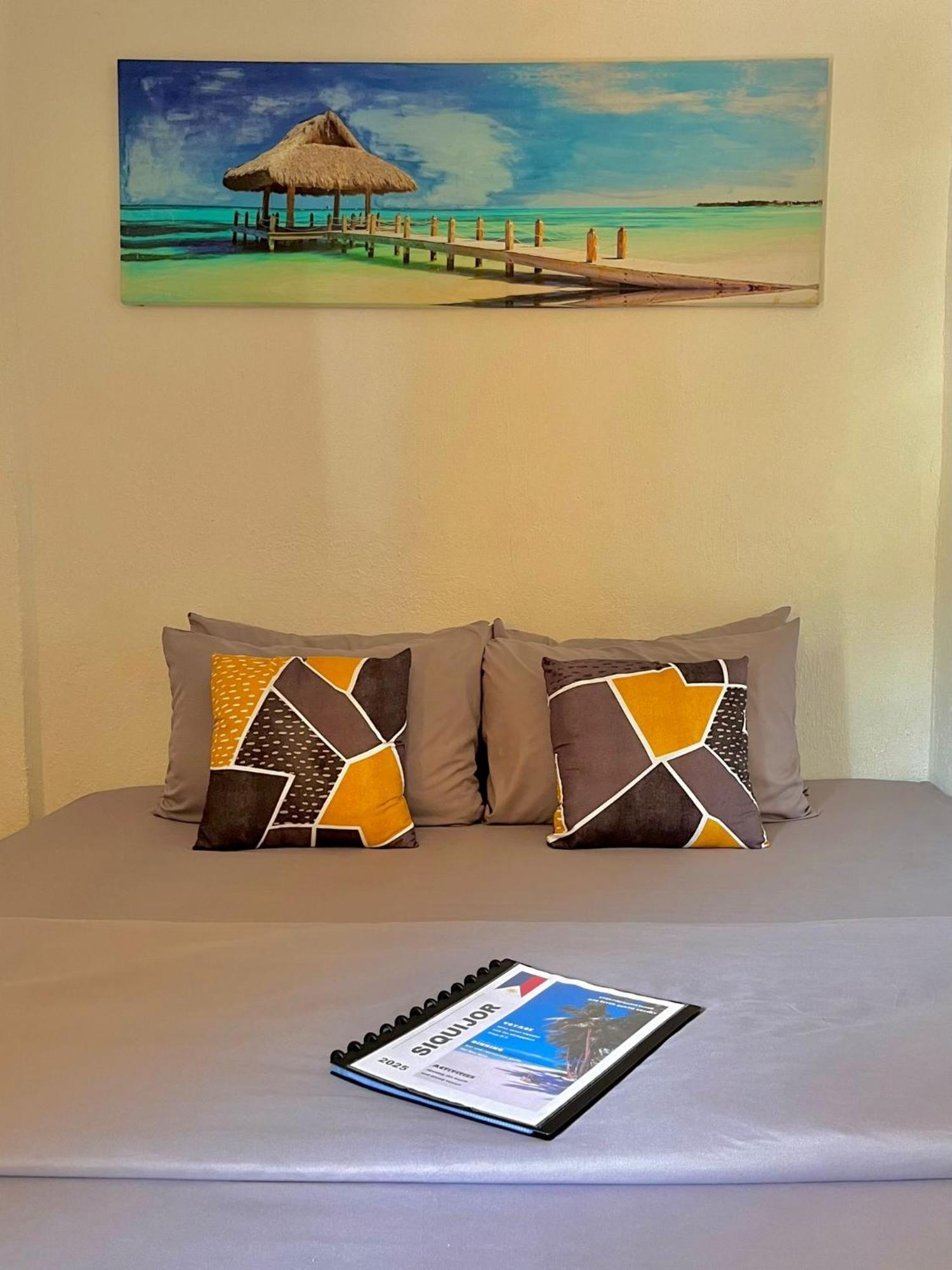Apo Diver Beach Resort San Juan  Luaran gambar
