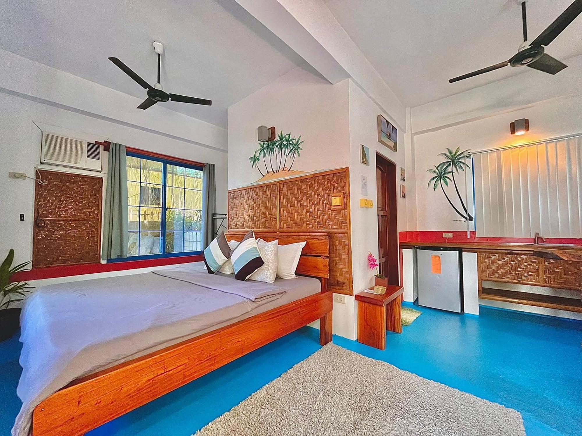 Apo Diver Beach Resort San Juan  Luaran gambar